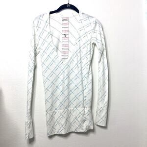 rxmance Patterned Deep V-Neck Long Sleeve Top Size Small